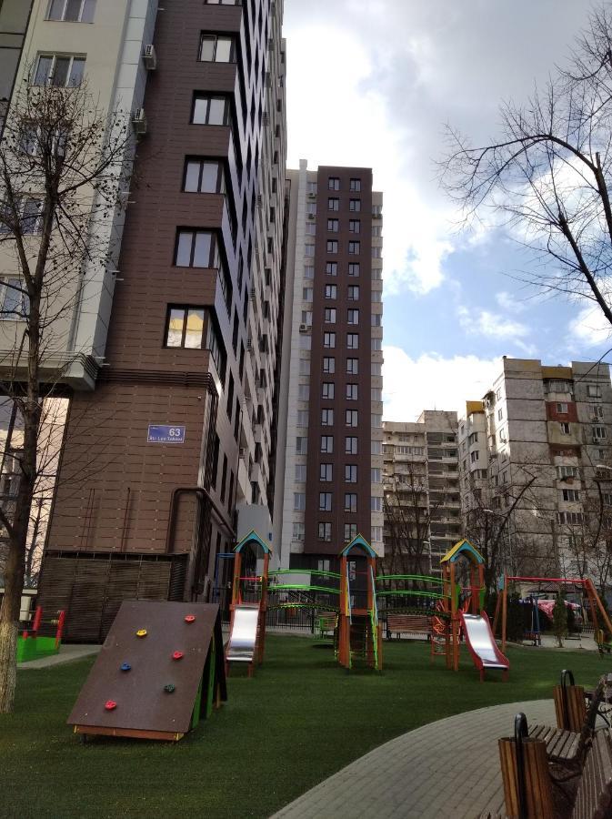 Sky House Exclusive Apartments Chisinau Exterior photo